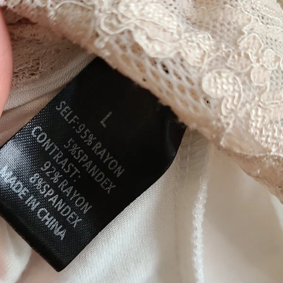 Beautiful boho lace detail top - Picture 4 of 4